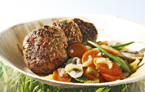 Tomaten-Hacksteaks vom Grill
